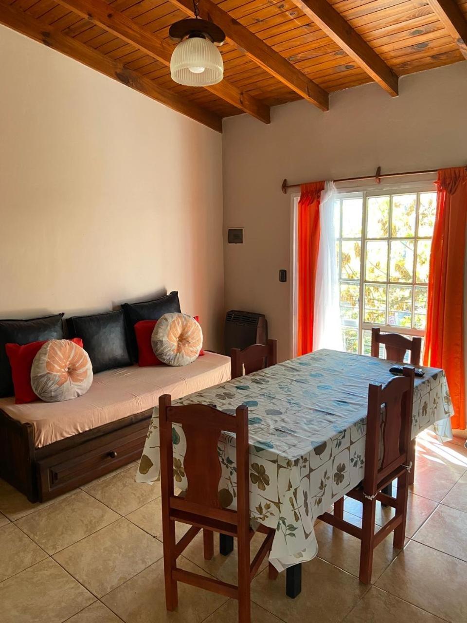 Departamento En 2 * Campana